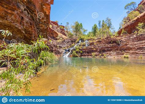 Le Kantor Taman Nasional - Une Oasis verdoyante à la limite de la civilisation !